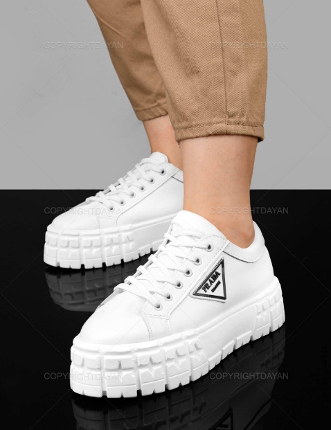 کفش اسپرت زنانه Prada